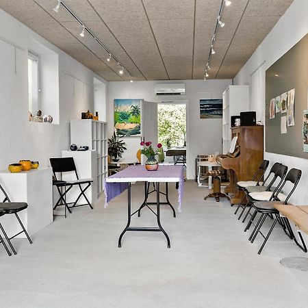 Logi I Hus Med Kunst Og Have Bed & Breakfast Vestervig Dış mekan fotoğraf