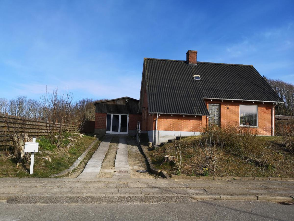 Logi I Hus Med Kunst Og Have Bed & Breakfast Vestervig Dış mekan fotoğraf