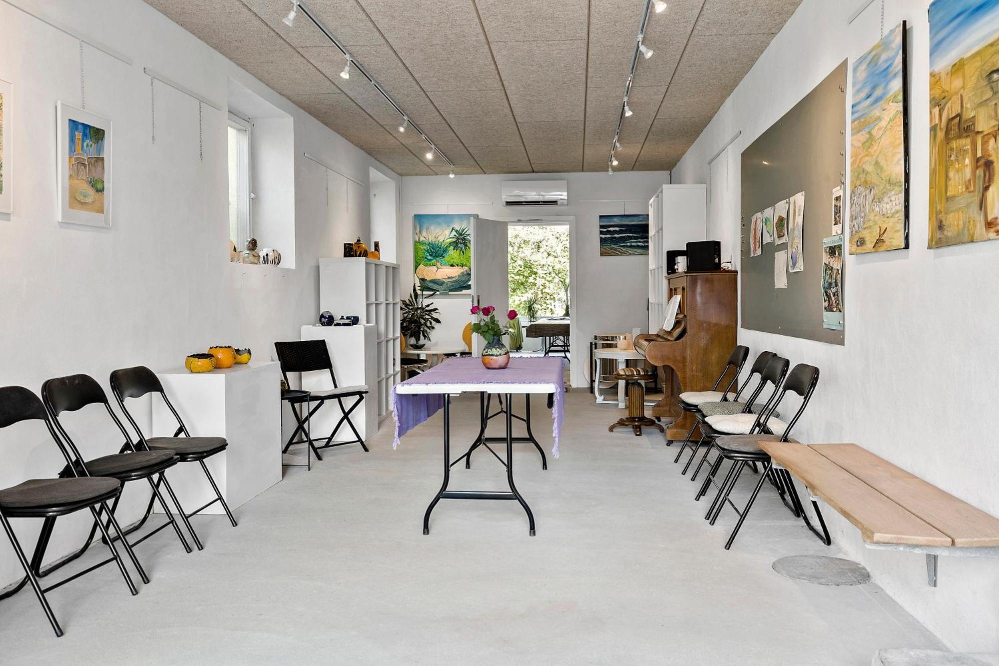 Logi I Hus Med Kunst Og Have Bed & Breakfast Vestervig Dış mekan fotoğraf